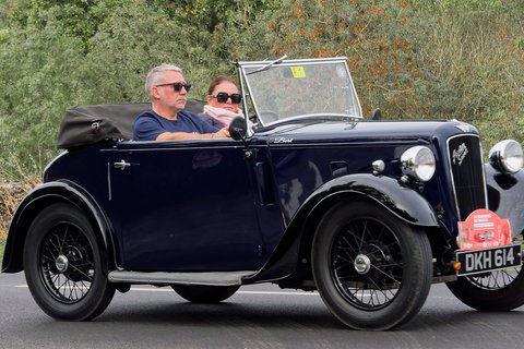 Austin Seven cabriolet bleu nuit