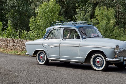 Simca Aronde bicolore